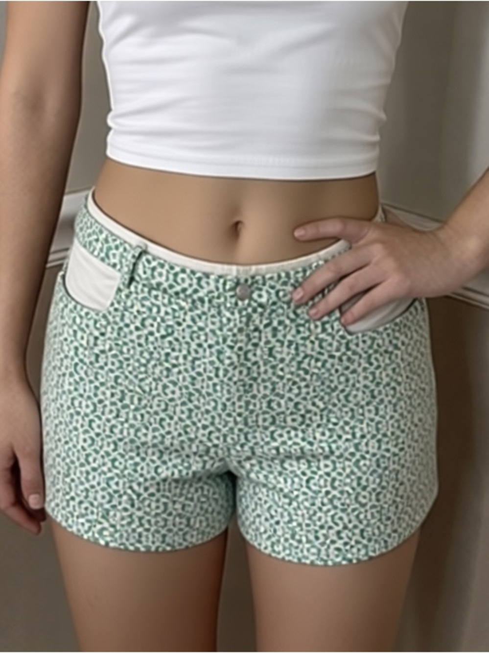 🎉 2 for $20! Anthropologie Cartonnier Lace-Overlay Shorts - large